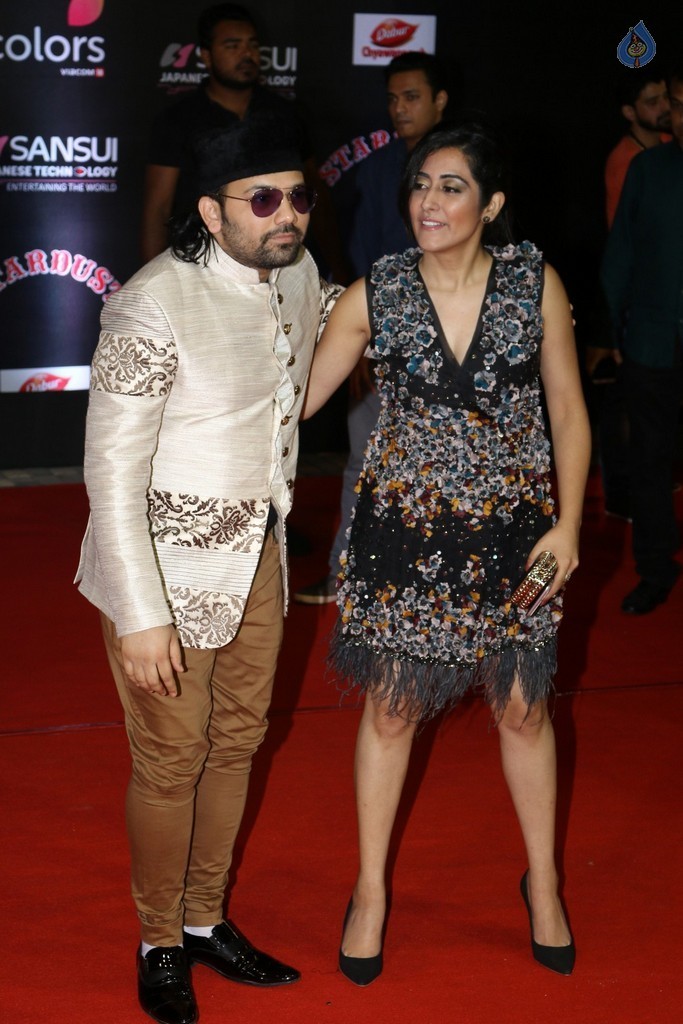 Stardust Awards 2016 Red Carpet 1 - 23 / 62 photos