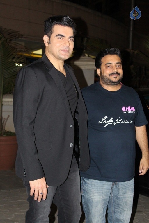 Stars at Jeena Isi Ka Naam Hai Premiere - 18 / 42 photos