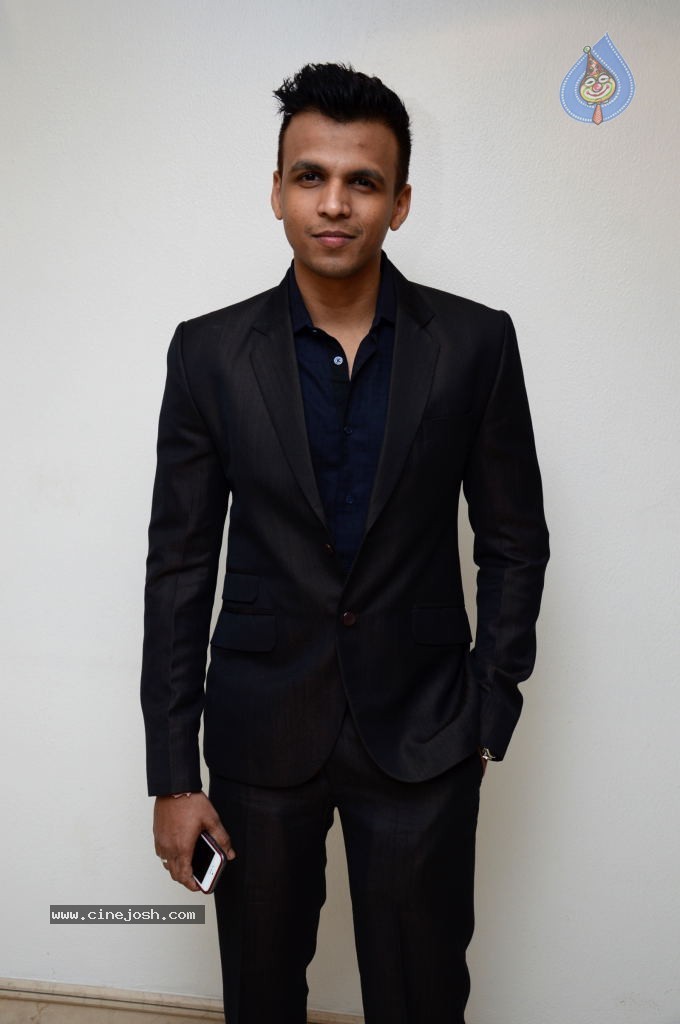 Sudeep Jaipurwale Sangeet n Wedding Ceremony - 2 / 23 photos