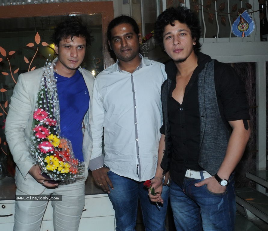 Sufzal Saleem Birthday Party - 9 / 26 photos