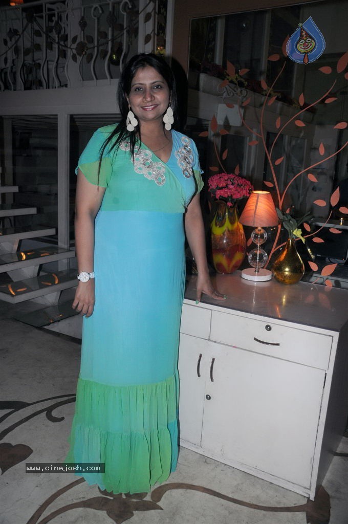 Sufzal Saleem Birthday Party - 19 / 26 photos