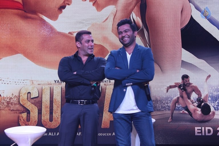 Sultan Trailer Launch Photos - 2 / 26 photos
