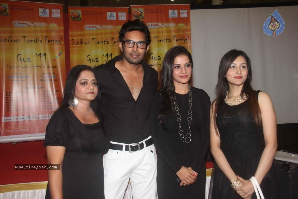 Sundown Tomatina Festival 2011 Press Meet - 11 / 16 photos