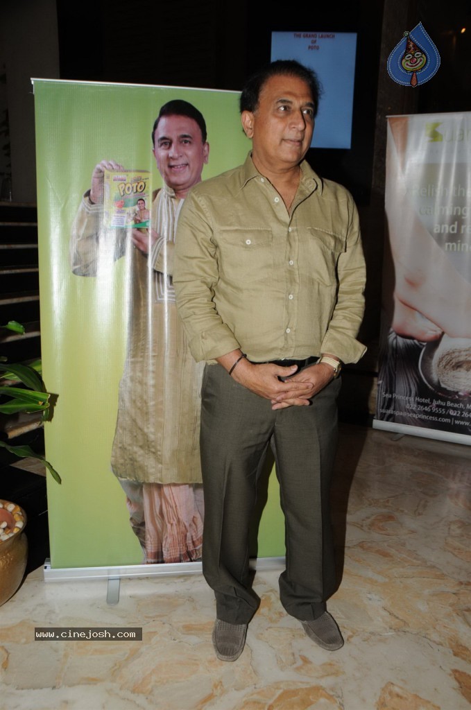 Sunil Gavaskar Launches POTO Potato Flakes - 43 / 85 photos