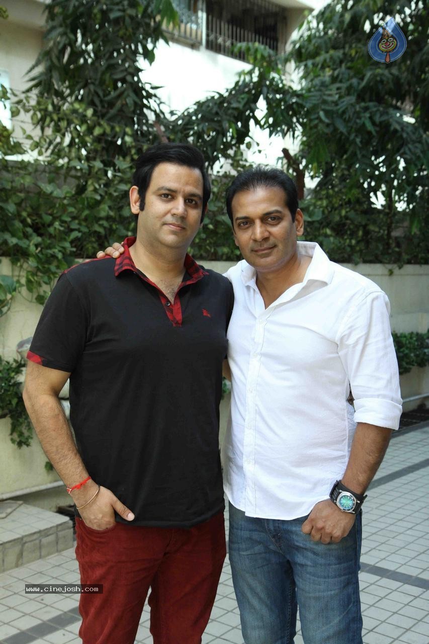 Sunny Leone at Ek Paheli Leela PM - 31 / 32 photos