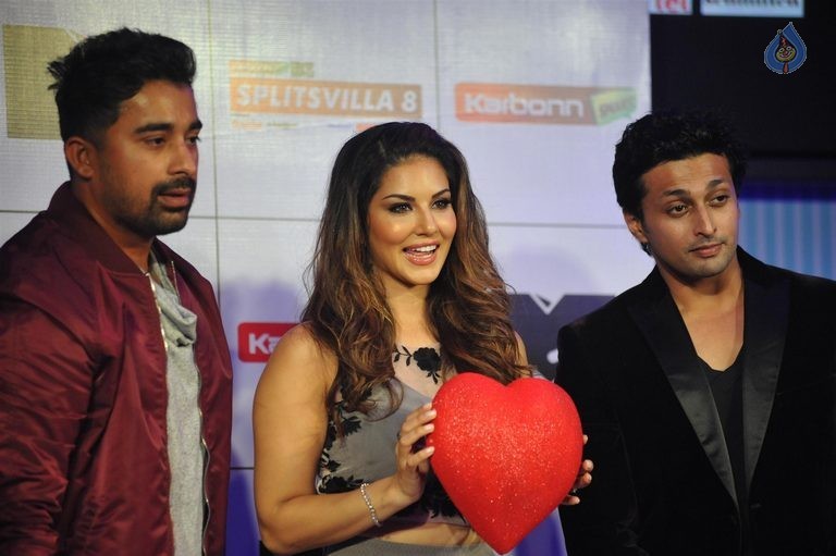 Sunny Leone at MTV Splitsvilla 8 Press Meet - 5 / 40 photos