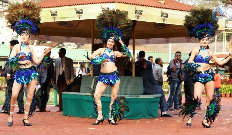 Sunny Leone at The Atilla Million Race Event - 36 / 38 photos