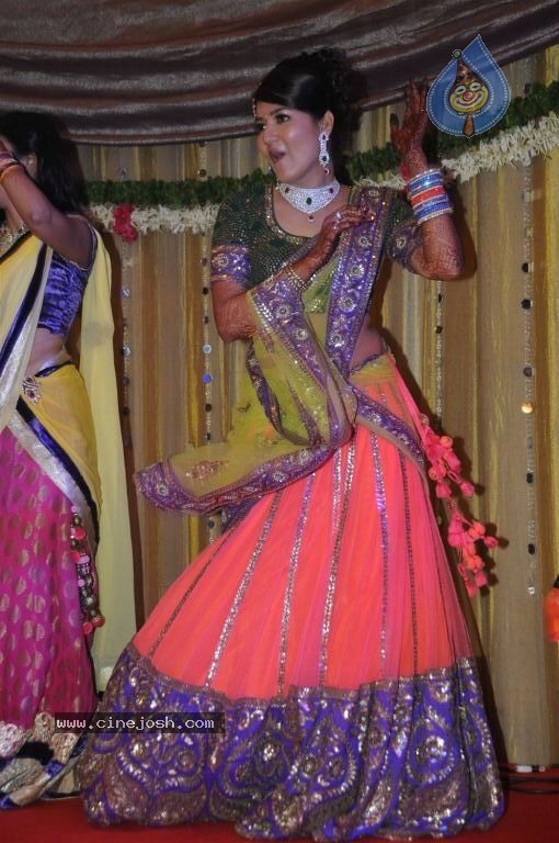 Suraj Godombe Sangeet Ceremony - 20 / 45 photos