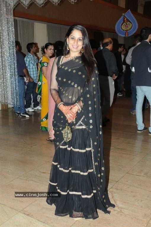 Suraj Godombe Sangeet Ceremony - 36 / 45 photos