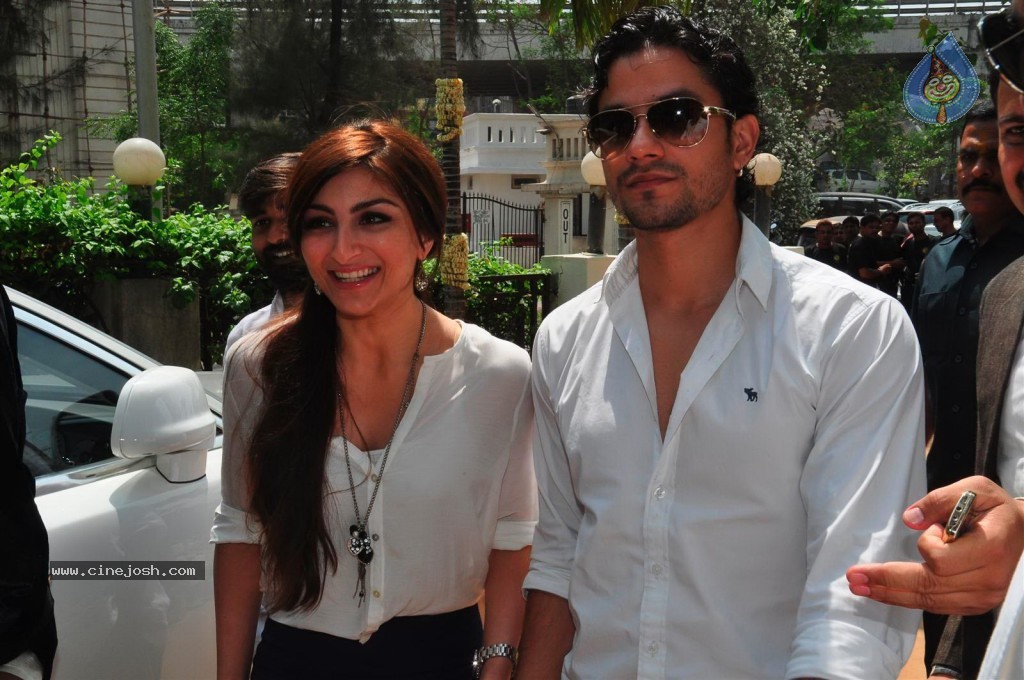 Sussanne Roshan Designed Corporate Office Launch - 9 / 21 photos