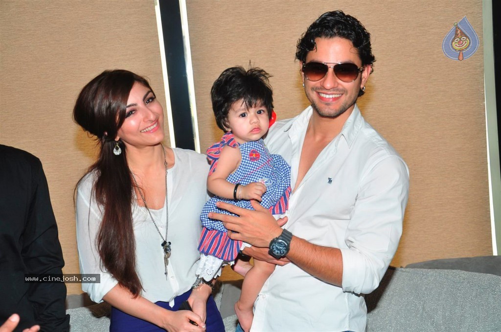 Sussanne Roshan Designed Corporate Office Launch - 14 / 21 photos