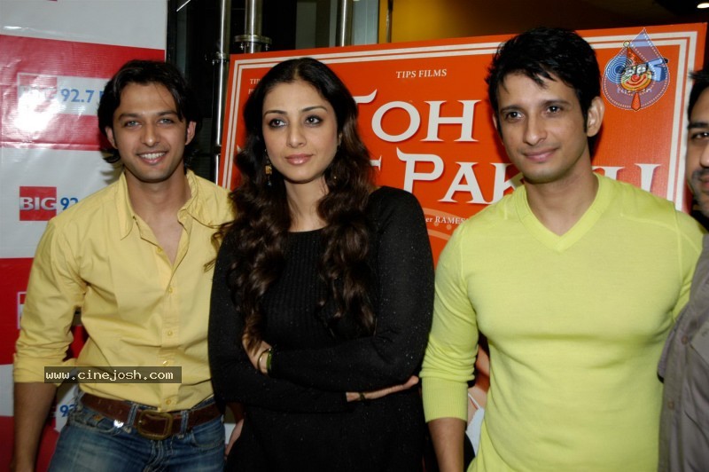 Tabu At Toh Baat Pakki Movie Promotions At BIG FM Studios - 14 / 20 photos