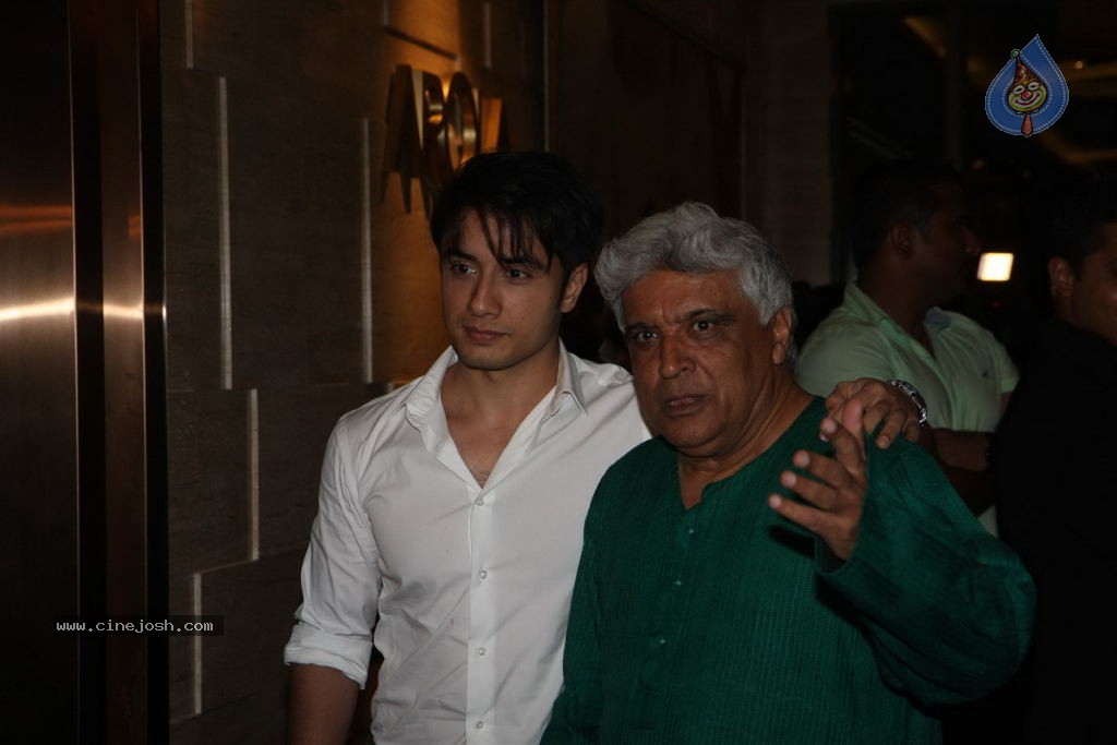 Talaash Movie Success Party - 13 / 55 photos