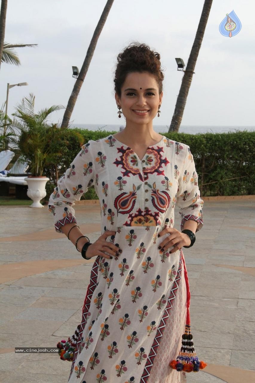 Tanu Weds Manu Returns Promo Event - 25 / 27 photos