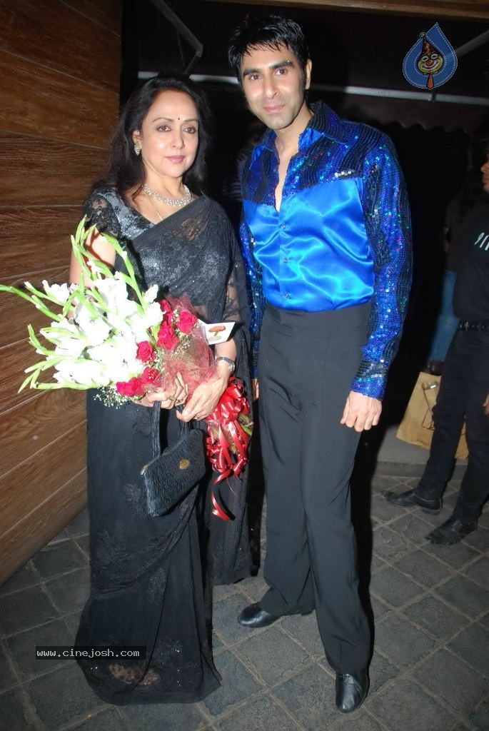 Tao Porchon Lynch Felicitation - 67 / 97 photos