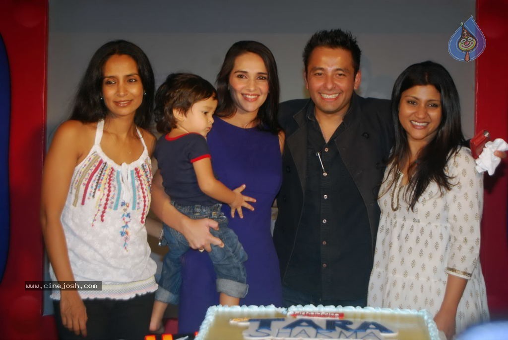 Tara Sharma Launches Me and Mom Show - 19 / 30 photos