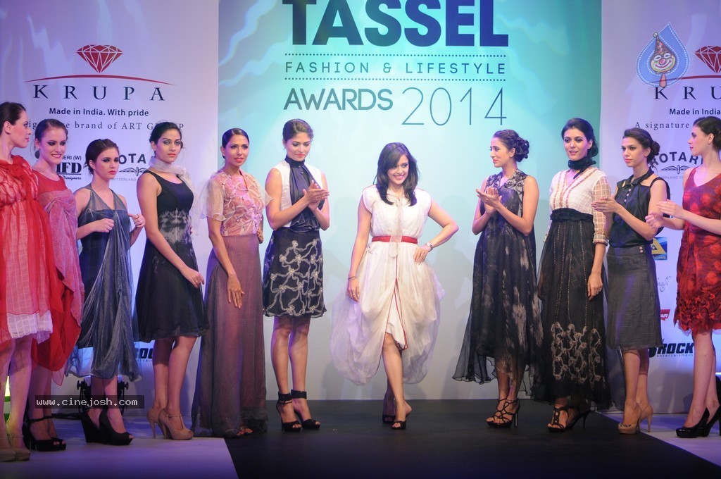 Tassel Fashion n Lifestyle Awards 2014 - 21 / 82 photos
