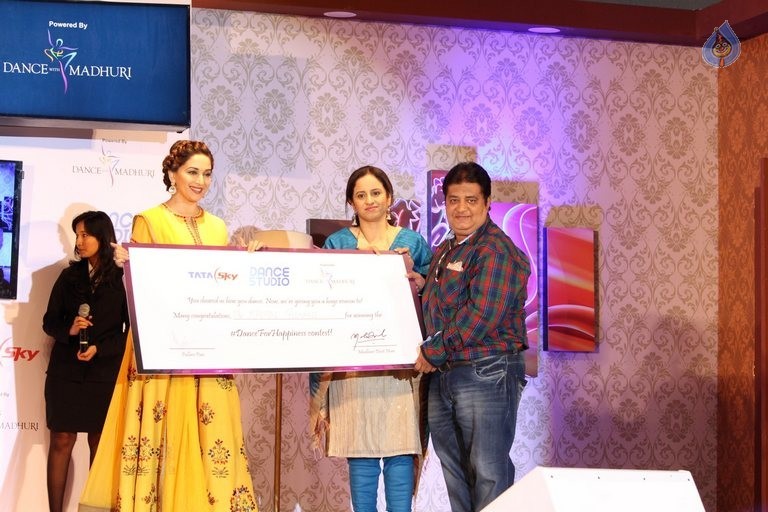Tata Sky Launches Madhuri Dance Studio - 27 / 42 photos