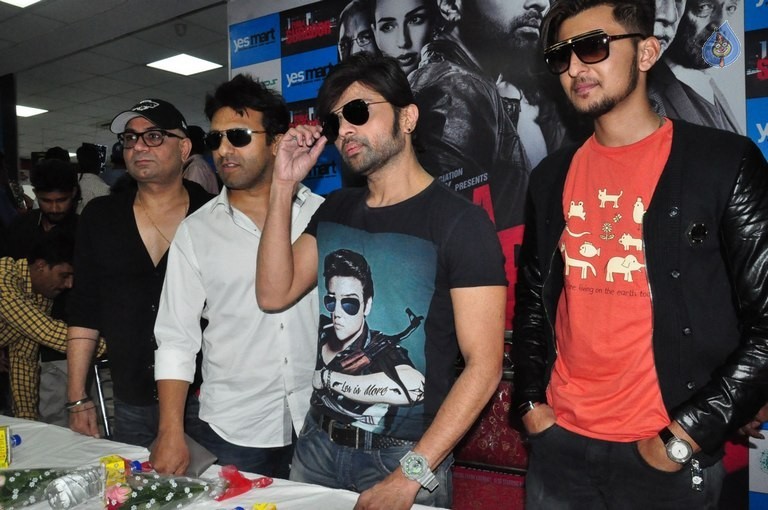 Teraa Suroor 2 Promotion at Yes Mart - 18 / 35 photos