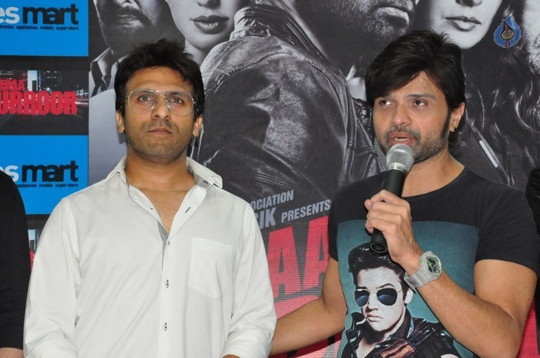 Teraa Suroor 2 Promotion at Yes Mart - 19 / 35 photos