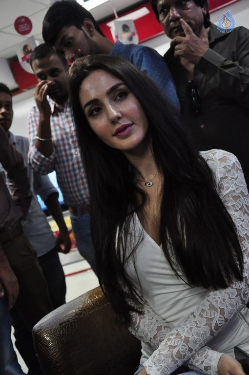 Teraa Suroor 2 Promotion at Yes Mart - 35 / 35 photos