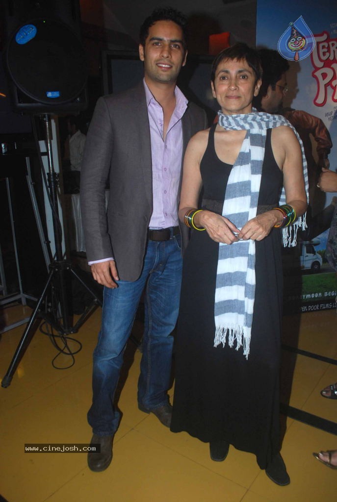 Tere Mere Sapne Movie Press Meet - 6 / 22 photos