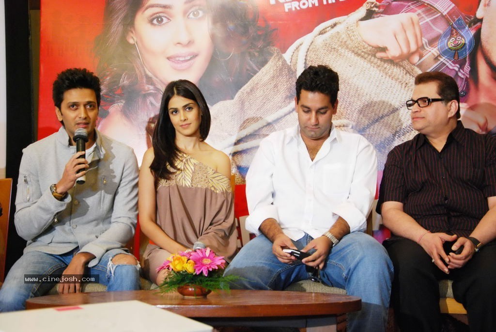 Tere Naal Love Ho Gaya Movie Music Launch - 6 / 24 photos