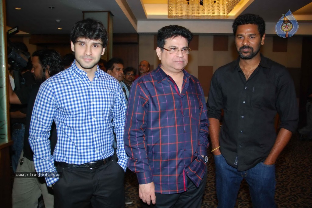 Tere Naal Love Ho Gaya Success Party - 13 / 57 photos