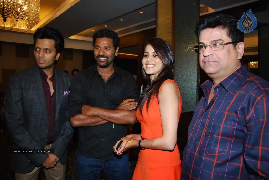 Tere Naal Love Ho Gaya Success Party - 15 / 57 photos