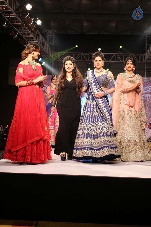 The Archana Kochhar Show - 13 / 40 photos