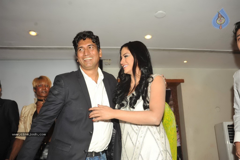 The City that Never Sleeps Promotional Event - 30 / 32 photos