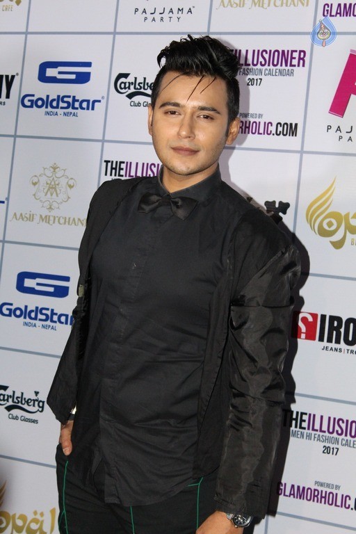The Illusioner Men Hi Fashion Calendar 2017 Launch - 14 / 32 photos