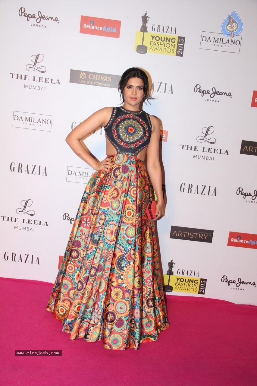 The Journey of 70s at Grazia Young Fashion Awards 2015 - 72 / 118 photos