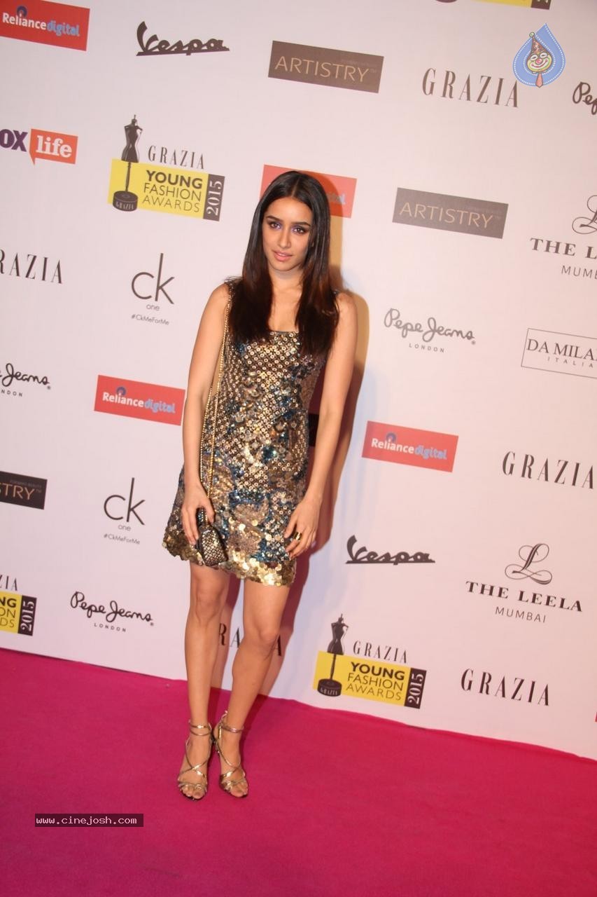 The Journey of 70s at Grazia Young Fashion Awards 2015 - 94 / 118 photos