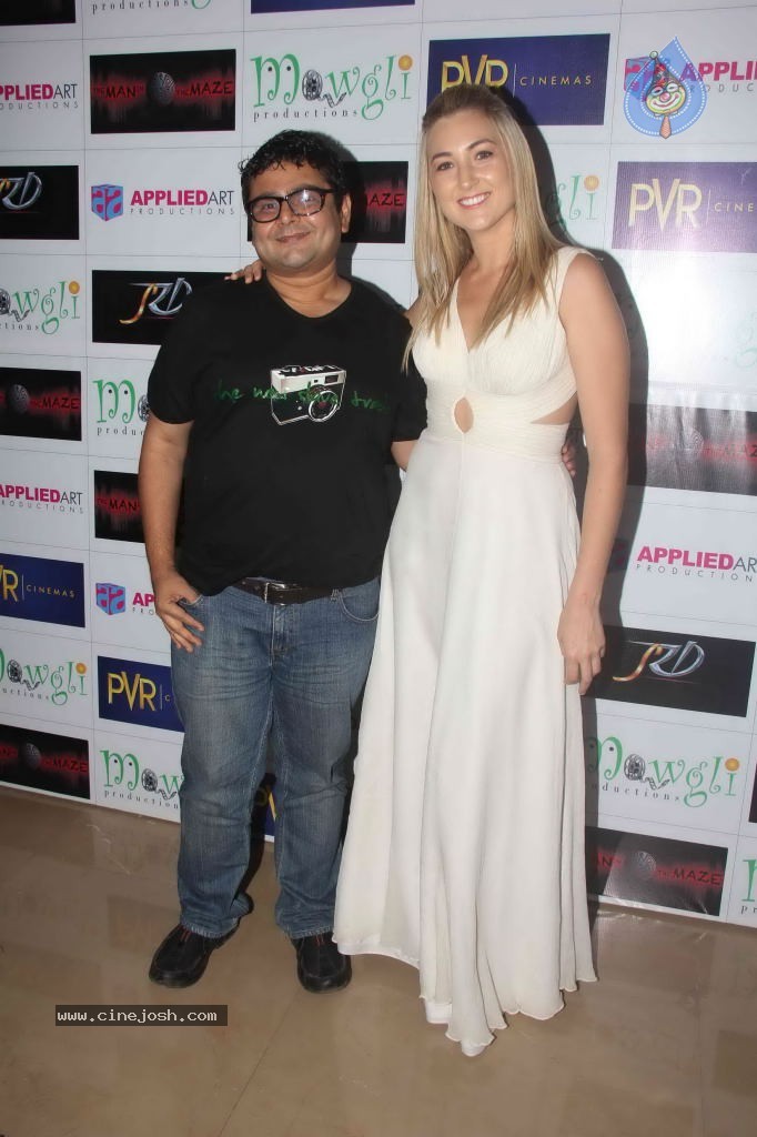 The Man in the Maze Premiere - 23 / 24 photos