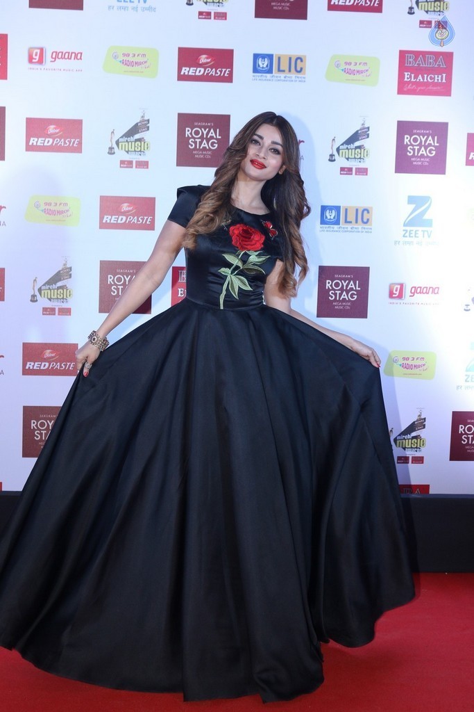 The Red Carpet of 9th Mirchi Music Awards - 91 / 105 photos