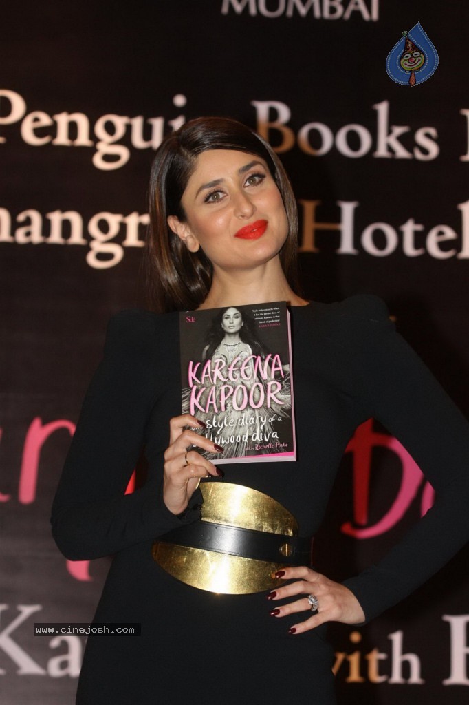 The Style Diary of a Bollywood Diva Book Launch - 24 / 44 photos