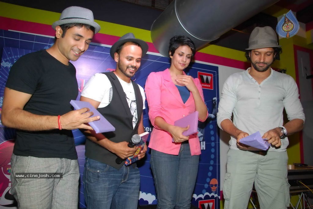 The Wednesday Soul Novel Launch - 10 / 44 photos