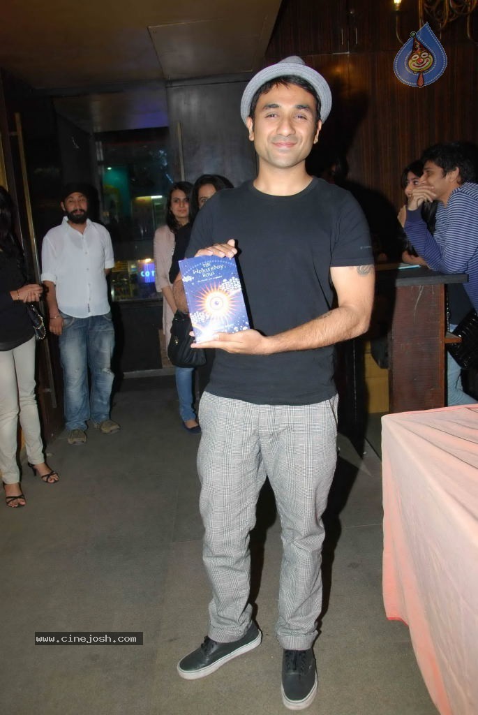 The Wednesday Soul Novel Launch - 13 / 44 photos