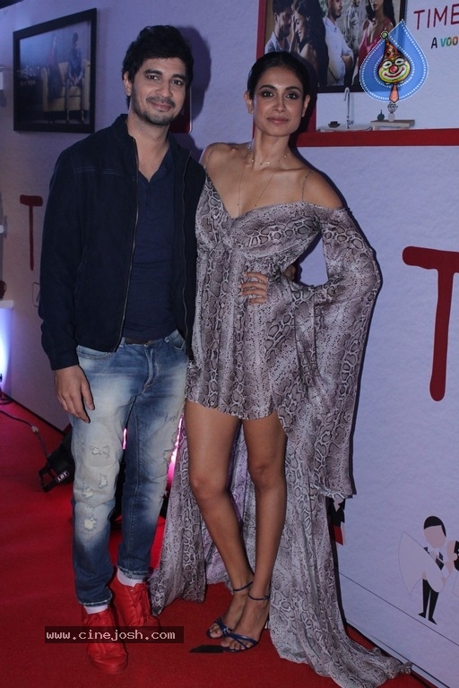 Time Out Web Series Screening With Star Cast - 7 / 15 photos