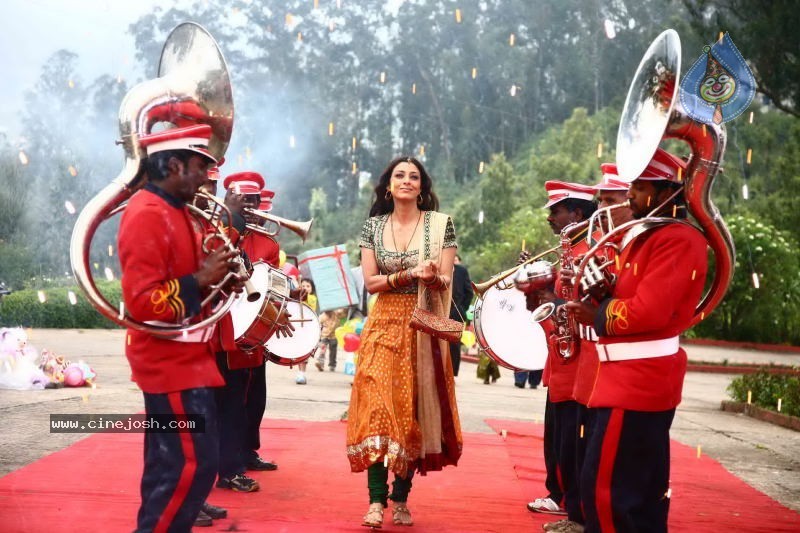 Toh Baat Pakki Movie Stills - 2 / 16 photos