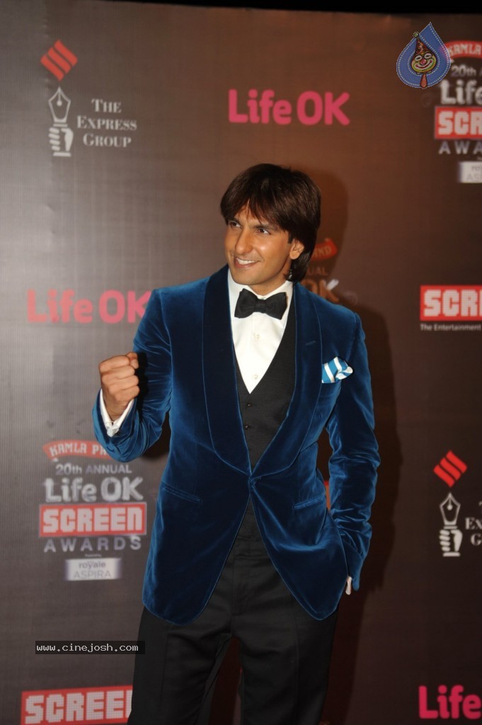 Top Bolly Celebs at 20th Annual Life OK Screen Awards - 106 / 136 photos