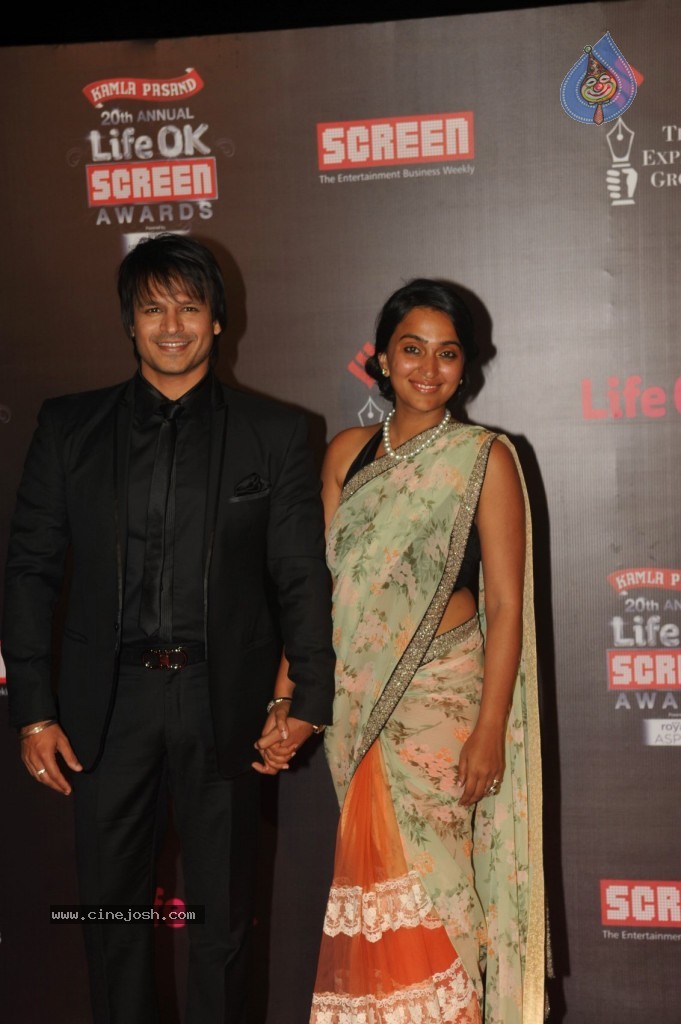 Top Bolly Celebs at 20th Annual Life OK Screen Awards - 110 / 136 photos