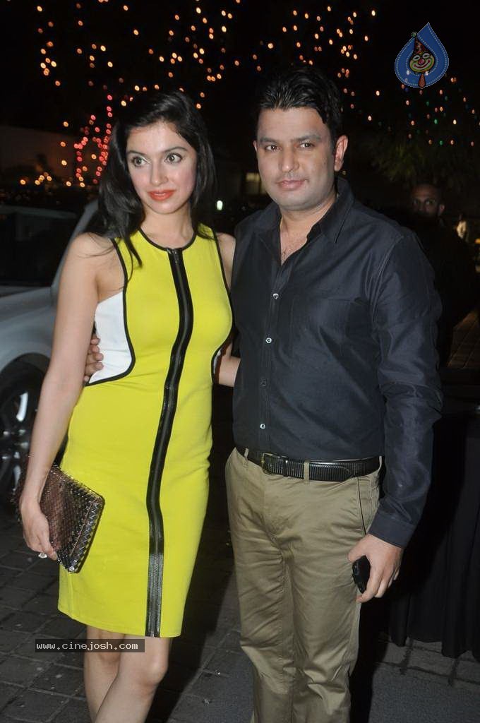 Top Bolly Celebs at Subhash Ghai Party - 17 / 142 photos