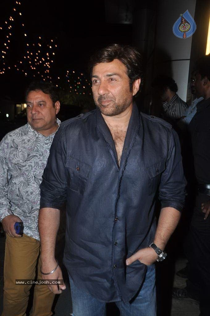 Top Bolly Celebs at Subhash Ghai Party - 94 / 142 photos