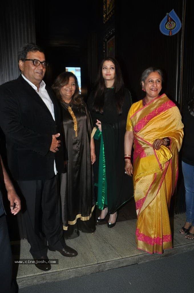 Top Bolly Celebs at Subhash Ghai Party - 98 / 142 photos