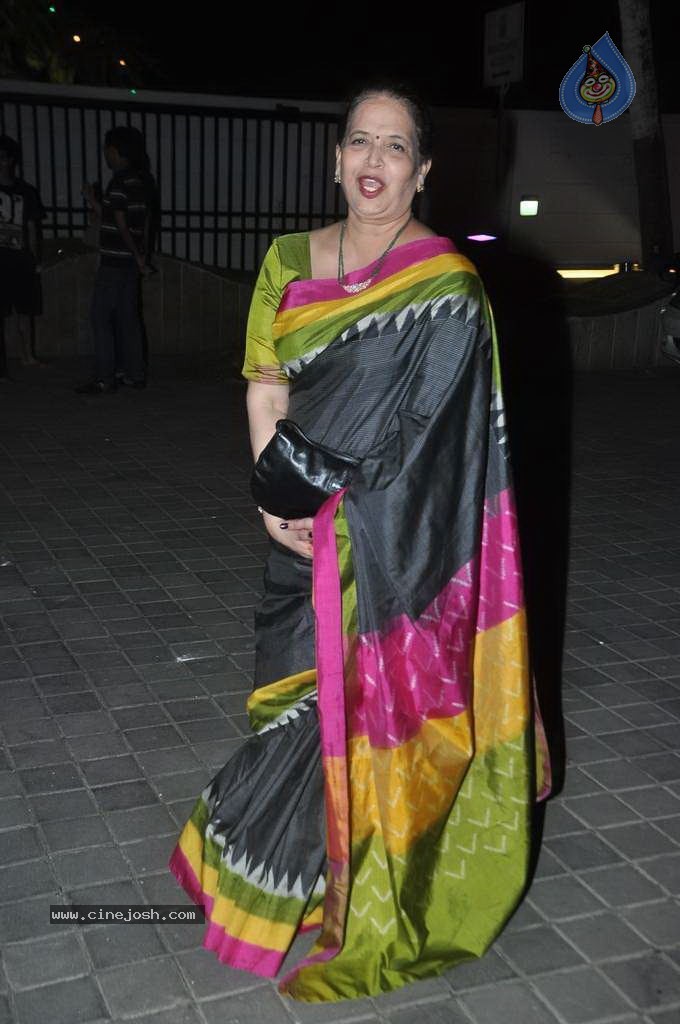 Top Bolly Celebs at Subhash Ghai Party - 100 / 142 photos