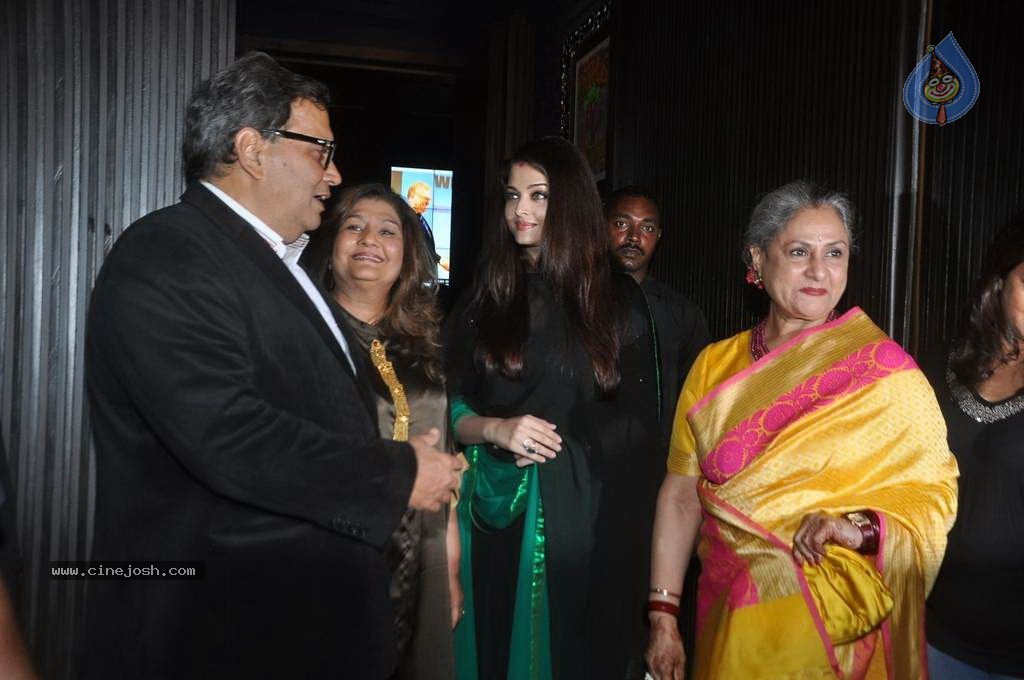 Top Bolly Celebs at Subhash Ghai Party - 114 / 142 photos