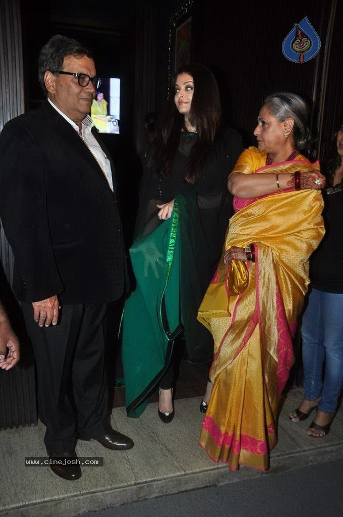 Top Bolly Celebs at Subhash Ghai Party - 132 / 142 photos