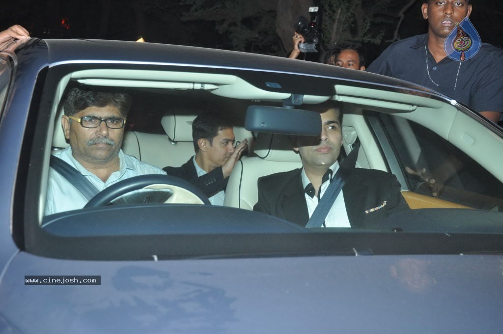 Top Bolly n Cricket Stars at Sachin Tendulkar Party - 26 / 152 photos